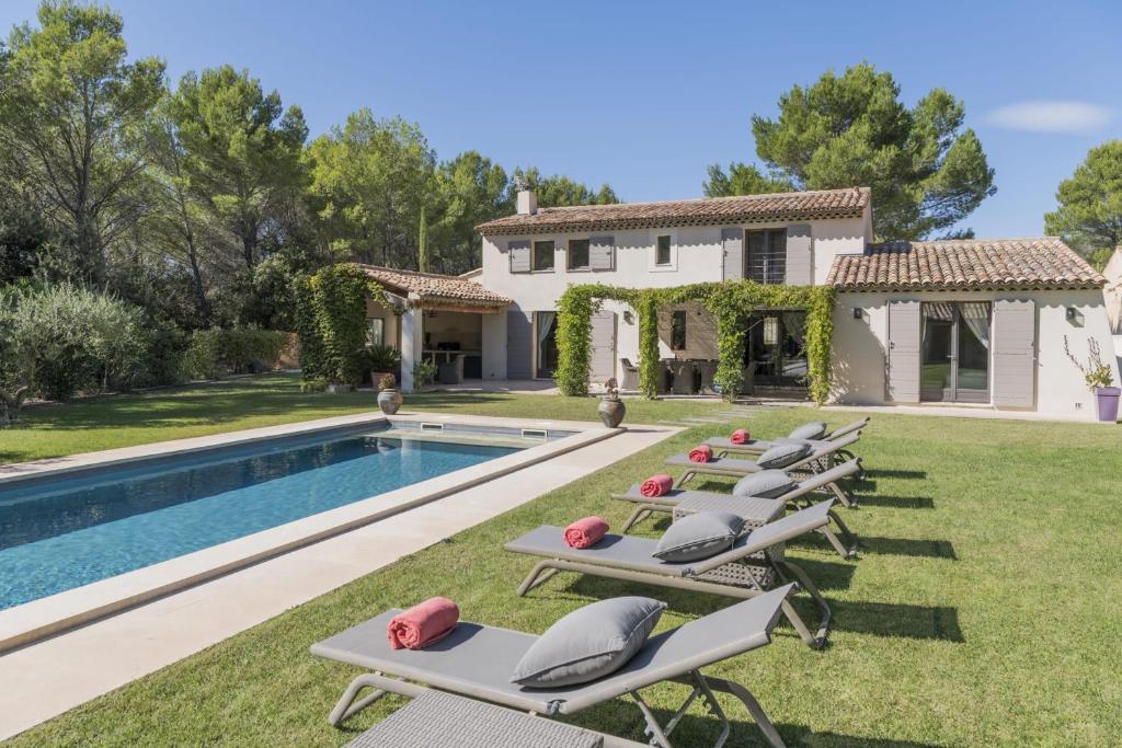 high standard provencal bastide with heated pool in lourmarin in the luberon, vaucluse. 10 people, Lourmarin