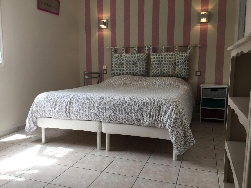 Beautiful provencal vacation rental in L'Isle sur la Sorgue - 3