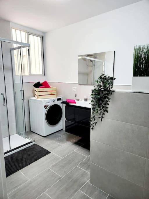 Fantastic Holiday Apartment - 3