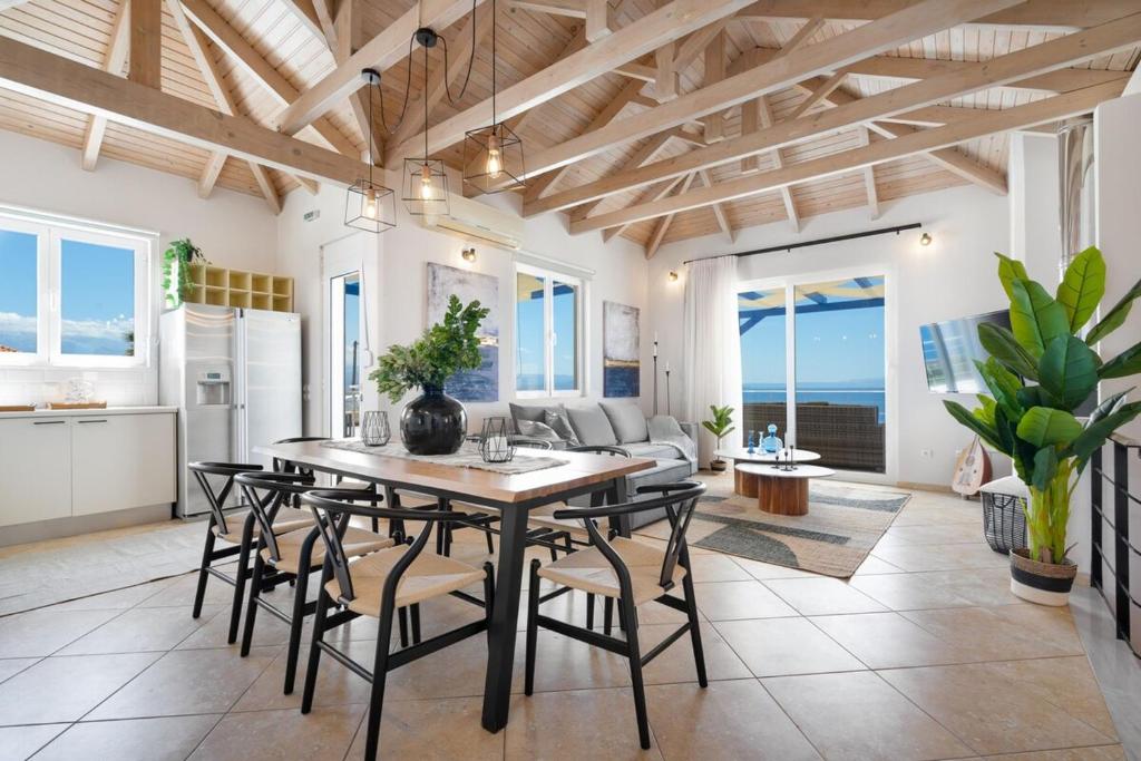 Villa Hemera ocean view private heated pool, Chorafakia