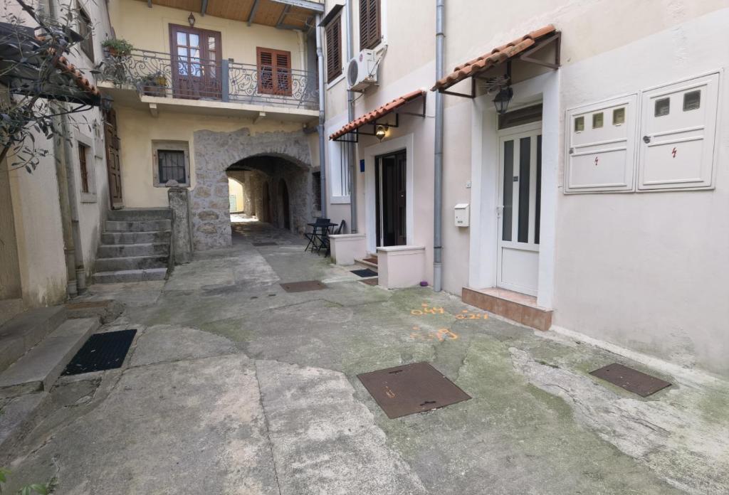 Studioapartment in Opatija mit Terrasse, Klimaanlage, W-LAN, Waschmaschine 5211-1, Opatija