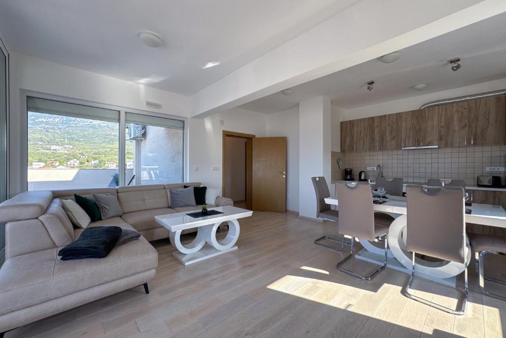 Penthouse Sunce - 5