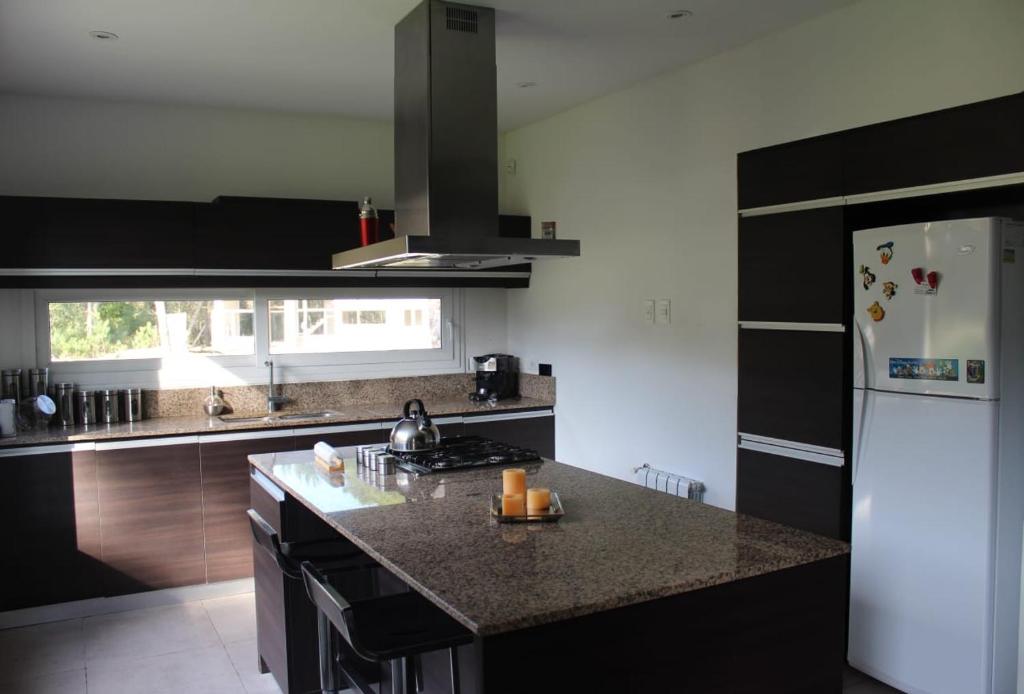 Excelente casa Pinamar Norte con piscina 6 personas - 3
