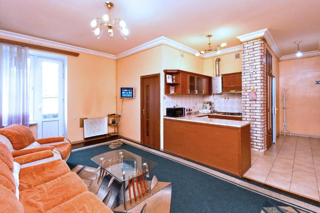 RC apartment on Komitas avenue, Jerevan