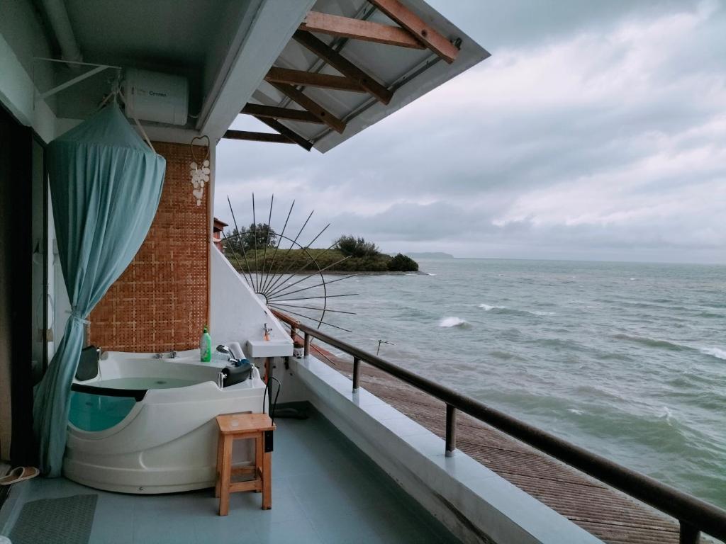 Seafront SunsetSpa, Port Dickson