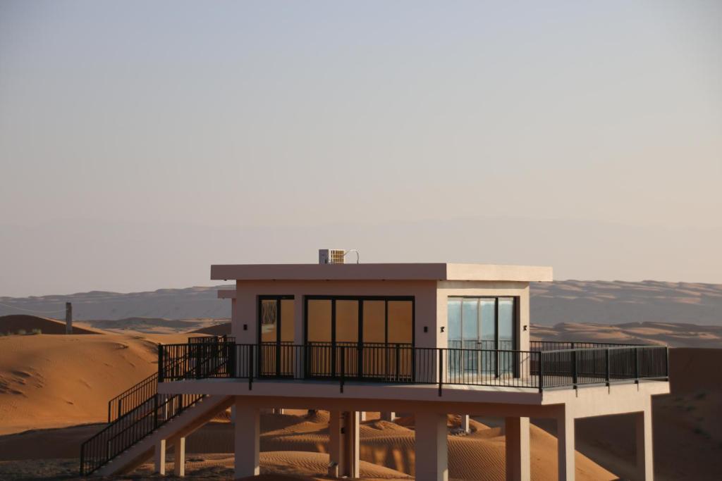 Oman desert private camp