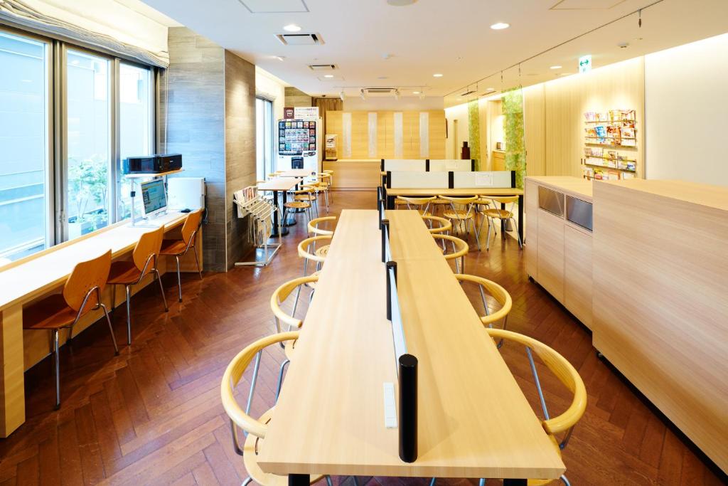 Bar/lounge, Super Hotel Midosujisen Esaka in Suita