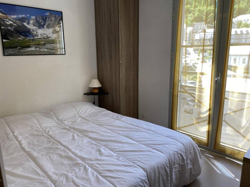 Appartement cosy Cauterets, télécabine, parking, Wi-Fi, 4 pers - FR-1-812-79 - 4