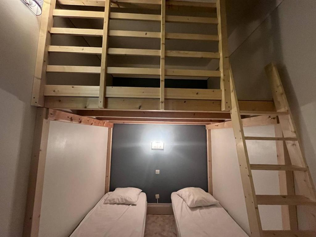 Appartement lumineux avec 2 ch. au cœur de Cauterets - FR-1-812-70 - 4