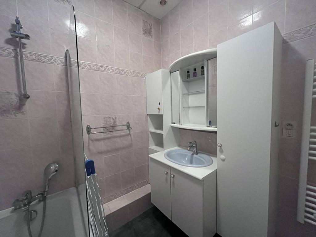 Appartement lumineux avec 2 ch. au cœur de Cauterets - FR-1-812-70 - 5