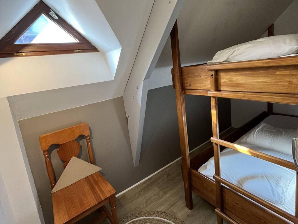 Charmant Chalet pour 4 à Cauterets avec Balcon et Bienvenue offerte - FR-1-812-98 - 4