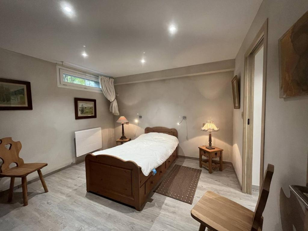 Chambres spacieuses à Cauterets, jardin privé, animaux acceptés - FR-1-812-108 - 5