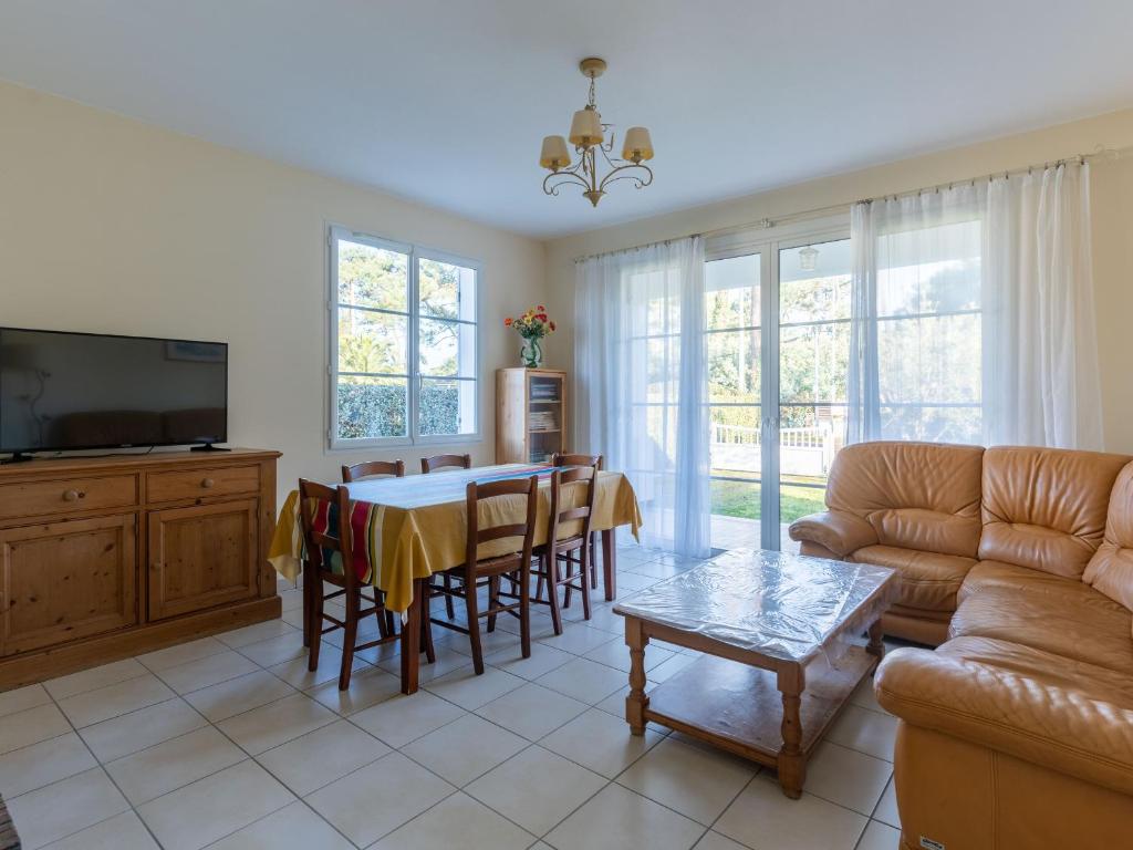 Maison confortable pour 6 à Mimizan Plage, proche océan et pistes cyclables - FR-1-50-146, Mimizan