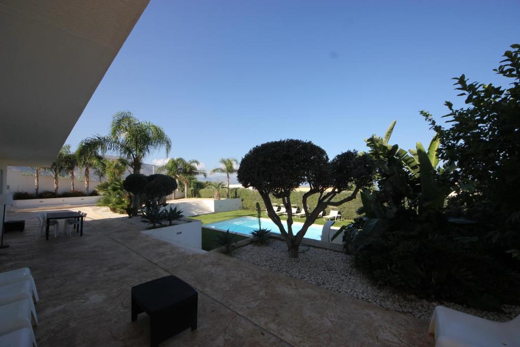IRIS HOME Private Pool - 5
