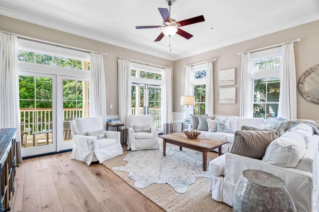 Honeysuckle, Santa Rosa Beach