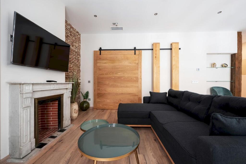 Stunning New 3BD 3BTH - Justicia City Center - 2