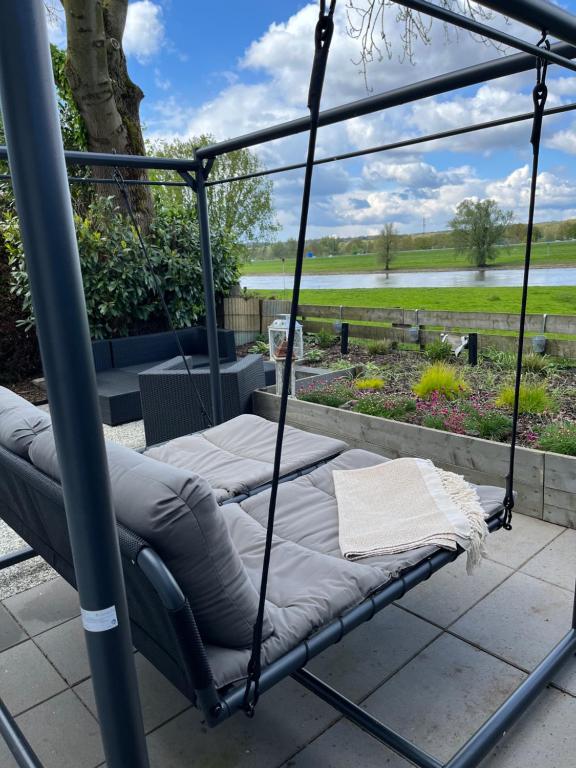 Chalet-Frank, Lathum