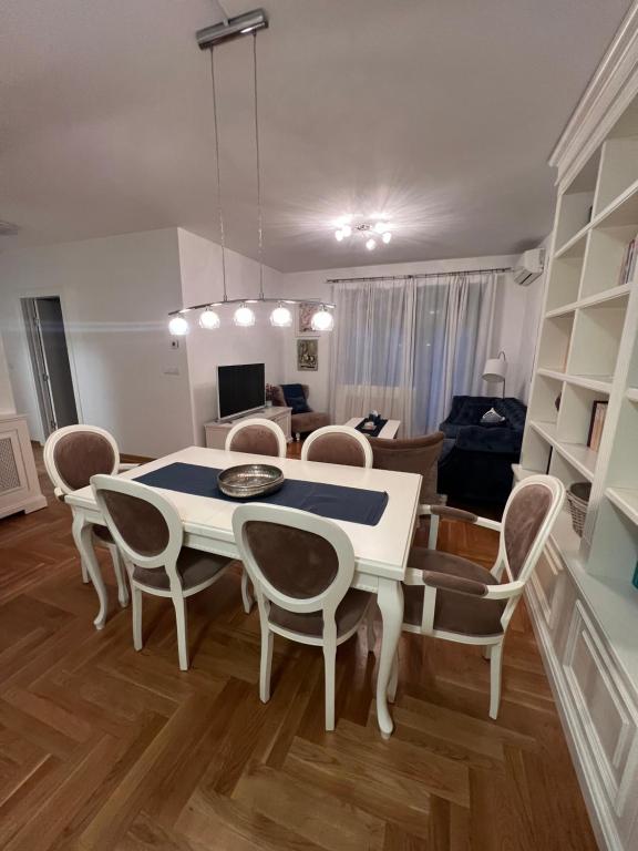 Apartment Story,Kajmakcalanska Beograd - 5