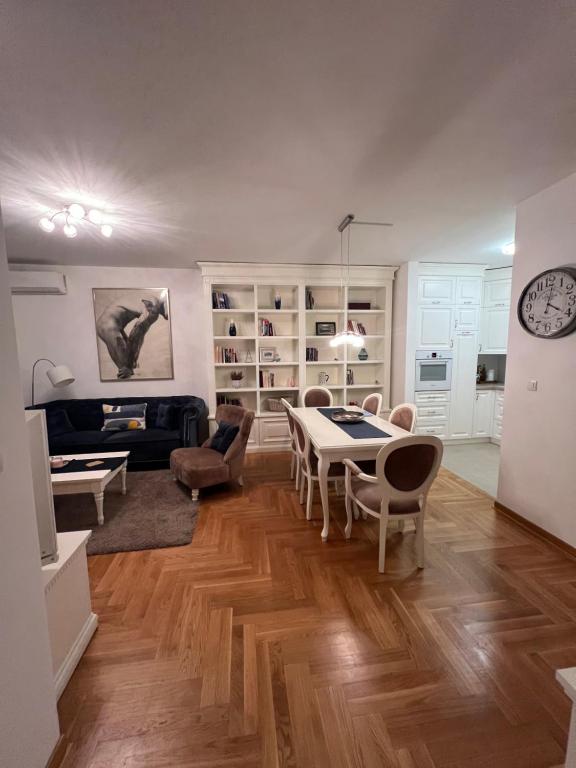 Apartment Story,Kajmakcalanska Beograd - 4