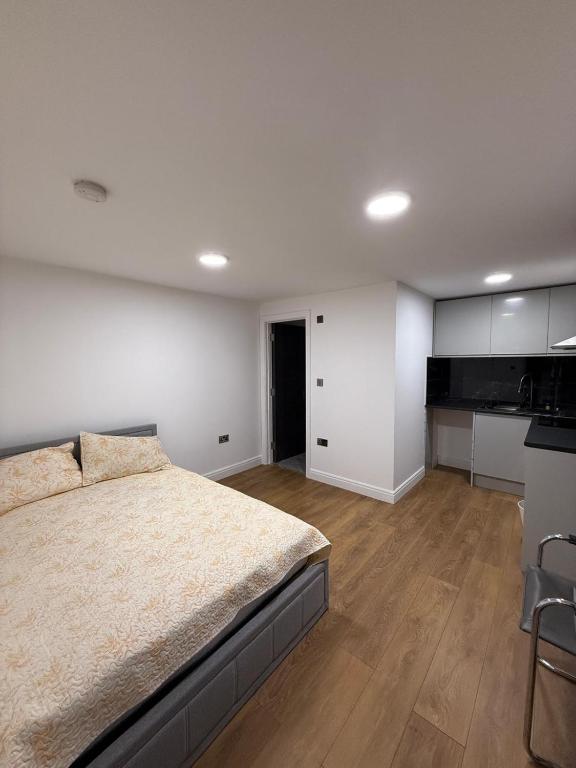 Guest Suite in Waterlooville, Waterlooville