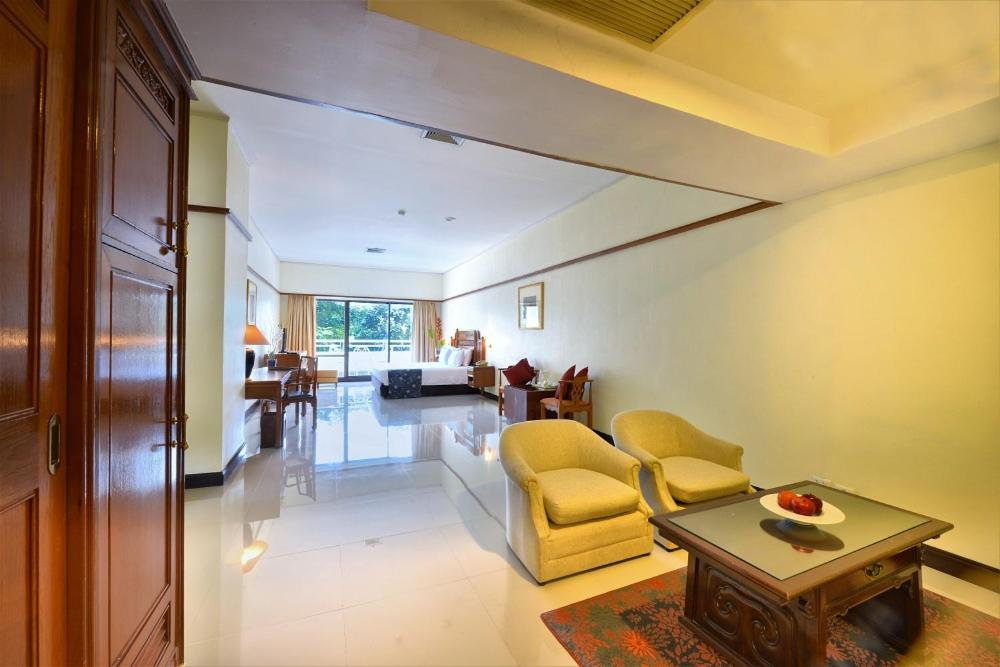 โรงแรมเลยพาเลซ (Loei Palace Hotel)