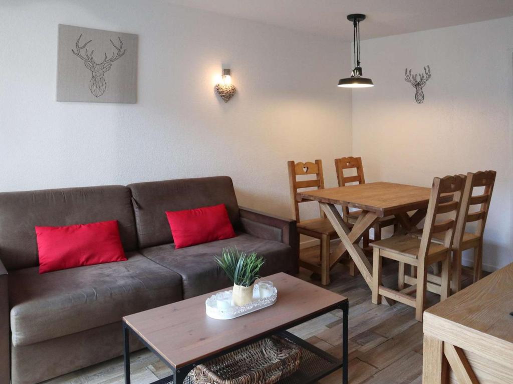 Appartement skis aux pieds, piscine, 6 pers. - FR-1-322-661 - 2
