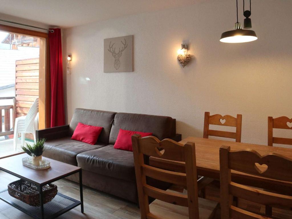 Appartement skis aux pieds, piscine, 6 pers. - FR-1-322-661 - 3