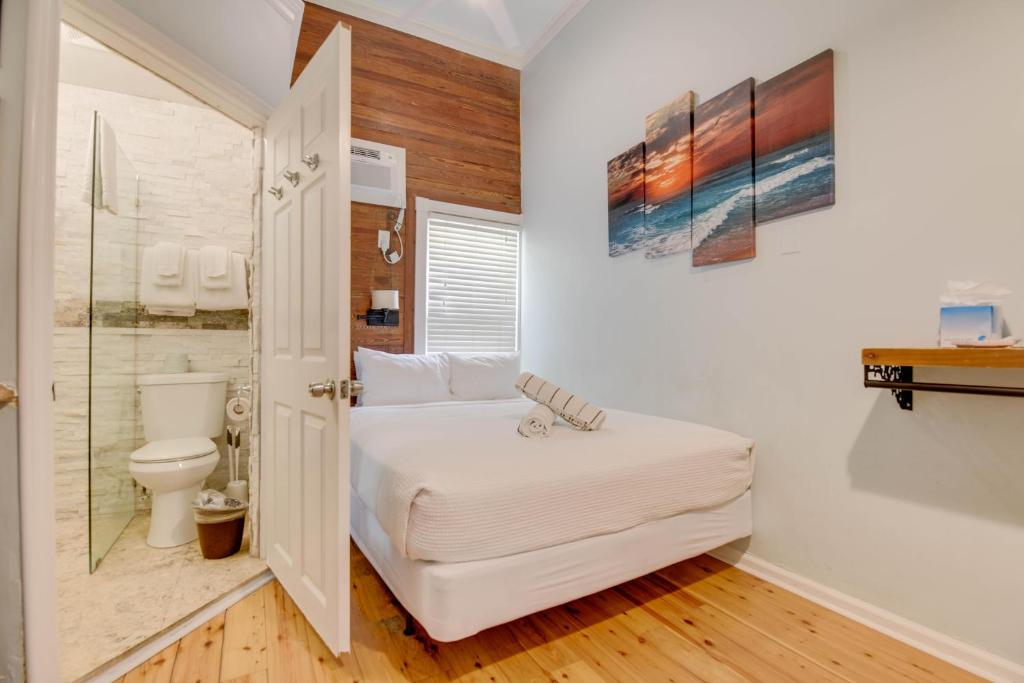 VanGogh Studio, Key West