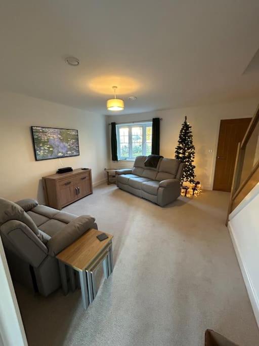 Number 26 Van Dyk Village, Chesterfield