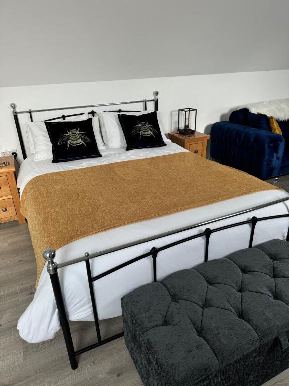 Tranquil loft apartment overlooking countryside, Hailsham