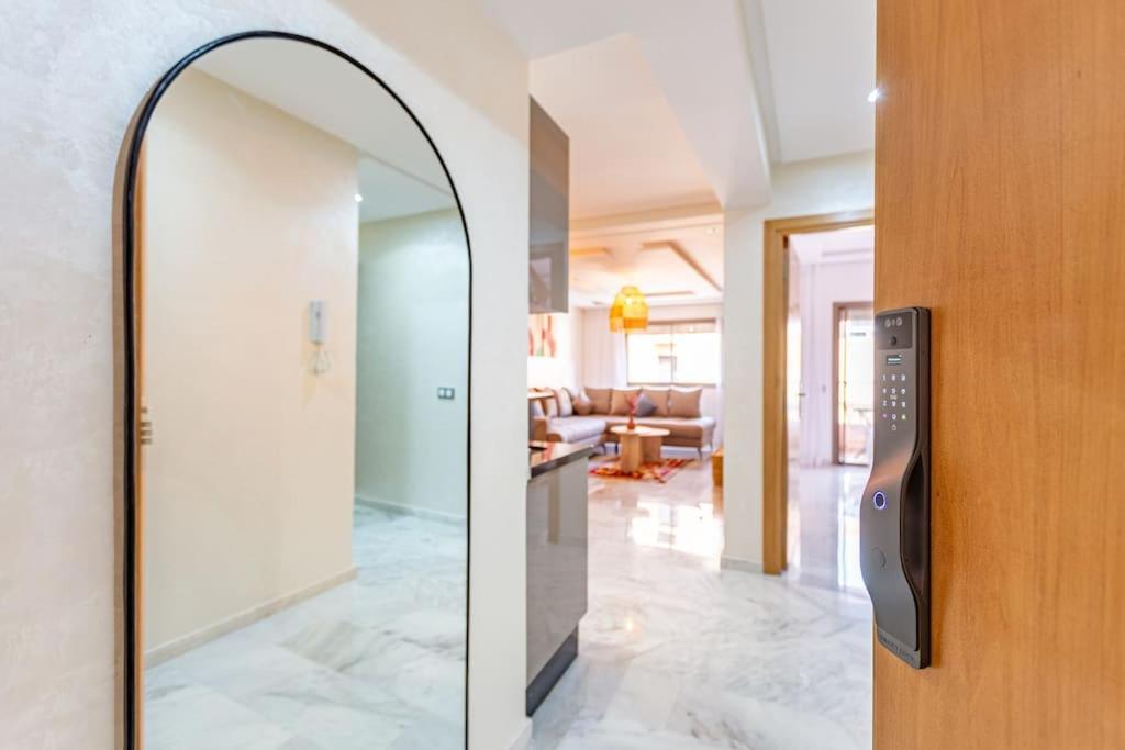 Charm Apt dans le triangle Tourisme de Marrakech !, Marakéš