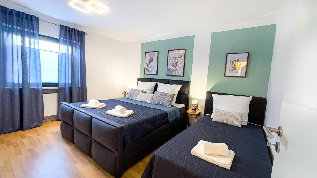 Charmantes 3-Zi-Apartment am Schlössle in Lechhausen-Garage-Balkon-Küche-Smart TV - 3