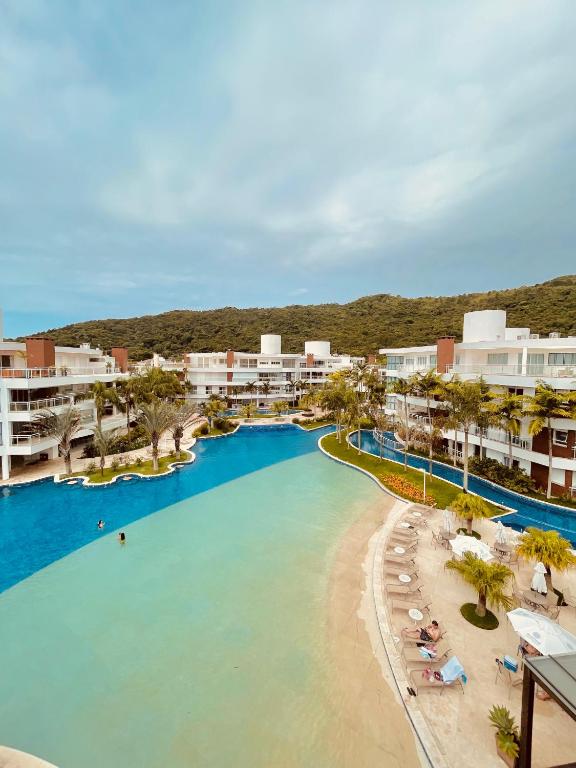 Apê Acqua - Marine Resort - 3 qtos - pé na areia, Florianópolis