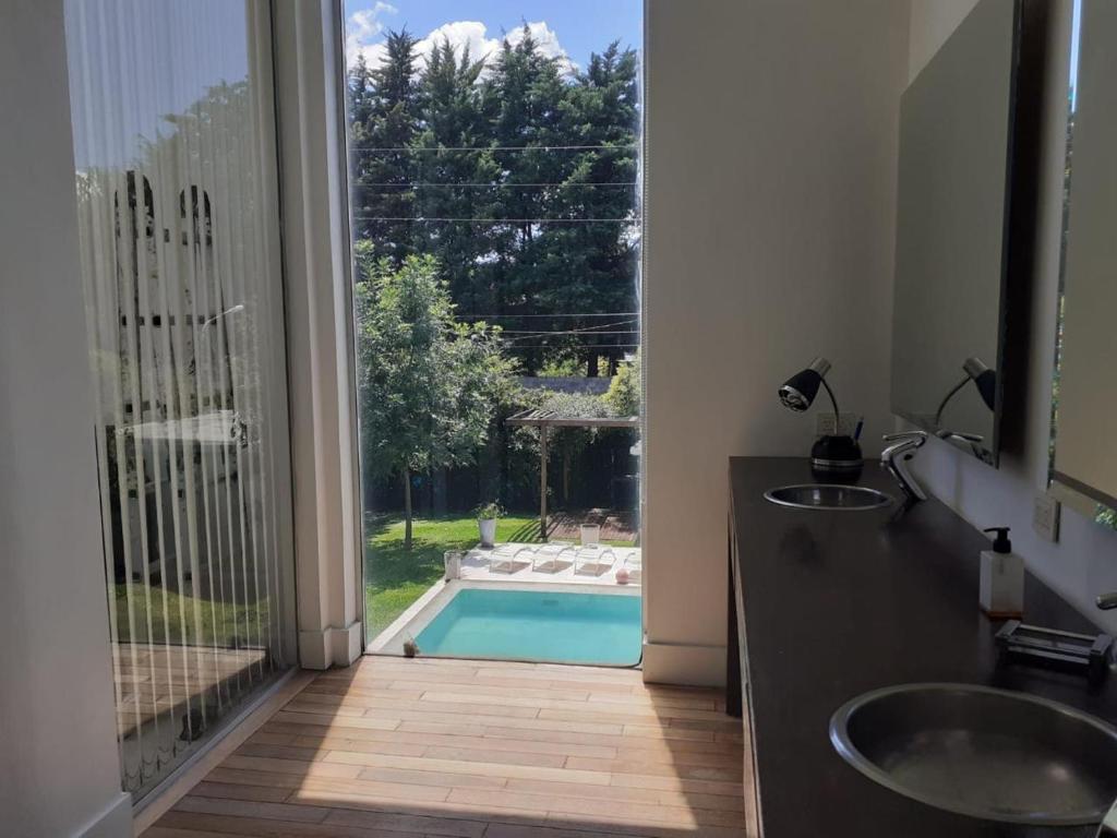 PILAR BARRIO PRIVADO con AMENITIES CASA 6 AMB CON PISCINA - 5