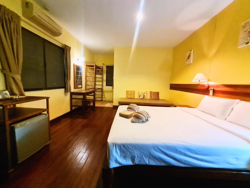 Sea Scene Resort, Wok Tum