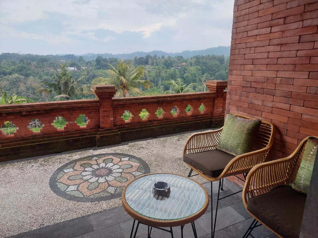 GJ Guest House Sidemen