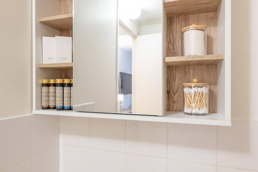 Amazing stylish studio, well located near metro, Bastille neighborhood - 4