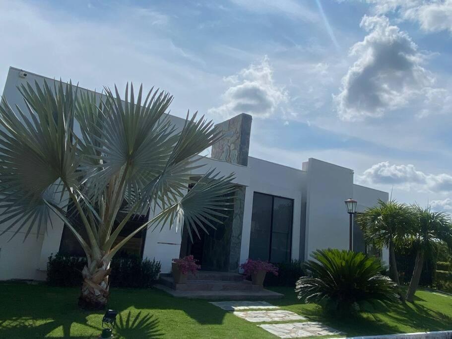 Condominio Flandes - Girardot, Guayacana