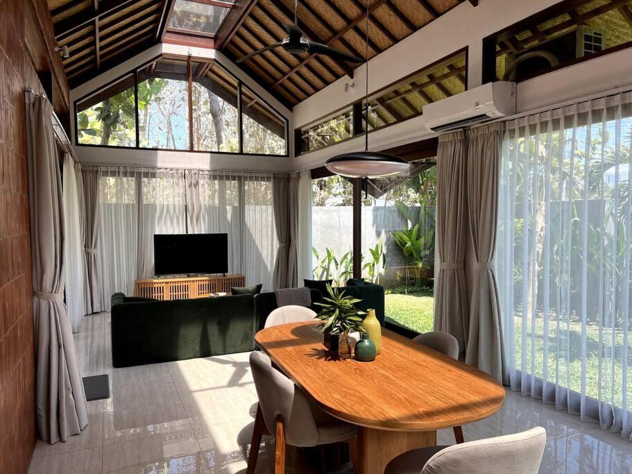 Beach Front LUX Villa