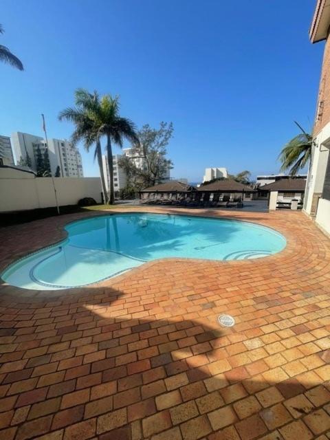 C9 Salamander, Durban