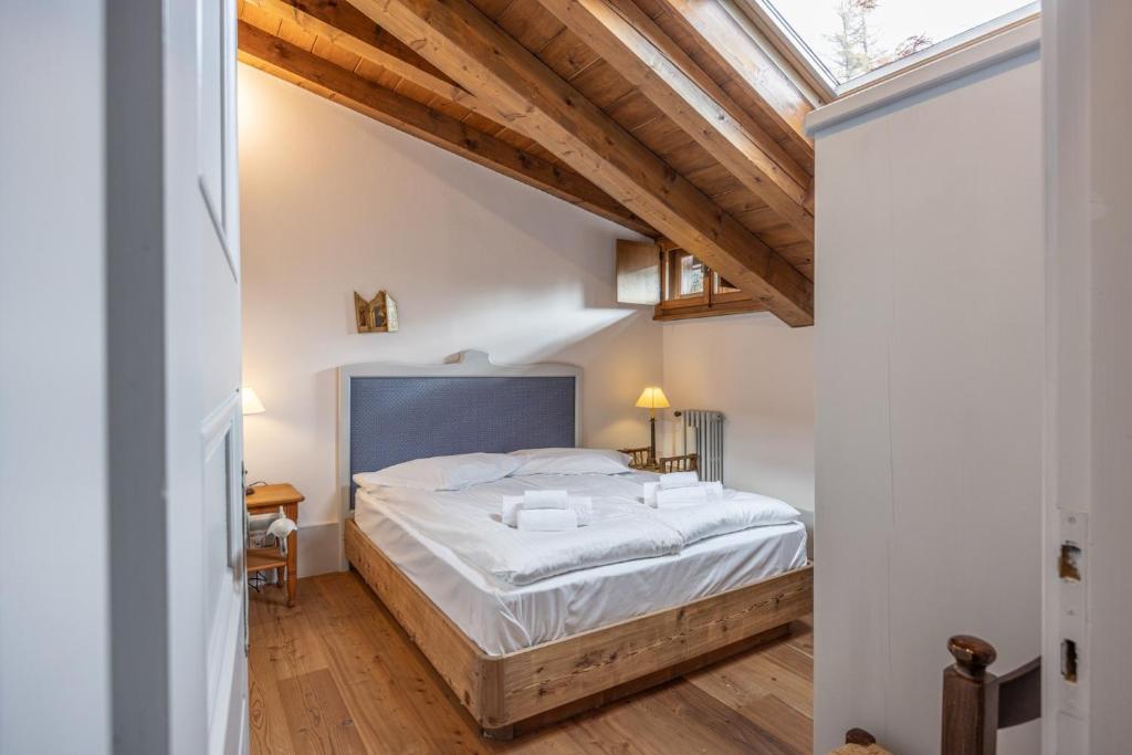 Casa Funivia, immersa nel verde e vicina al centro di Cortina - 4