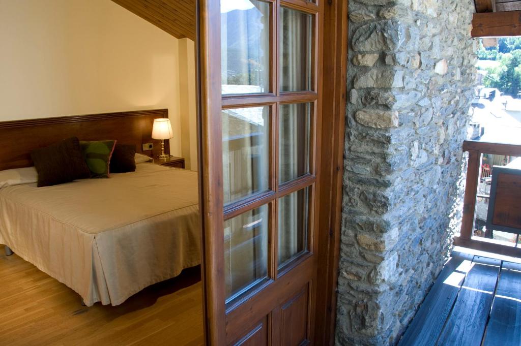 Hotel Santa Barbara De La Vall D'ordino photo