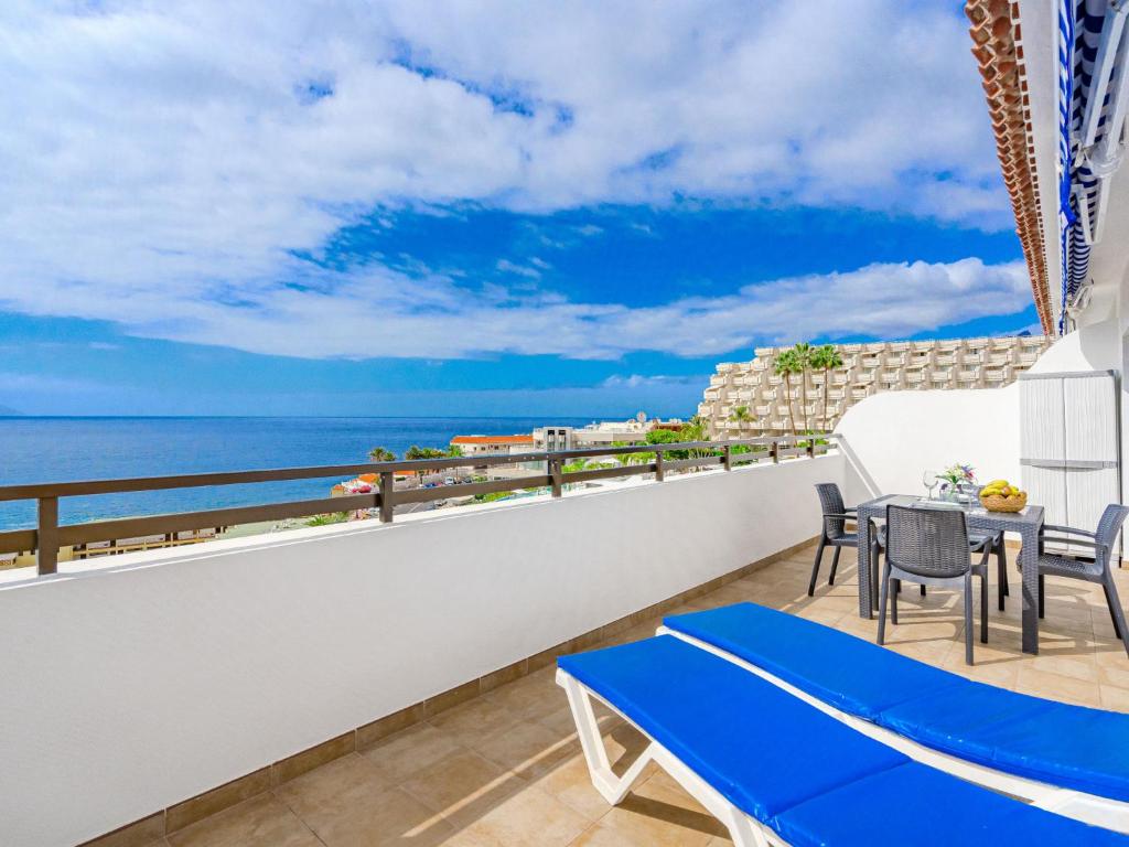 Apartment Panoramic Oceanview Escape Arena by Interhome - 2