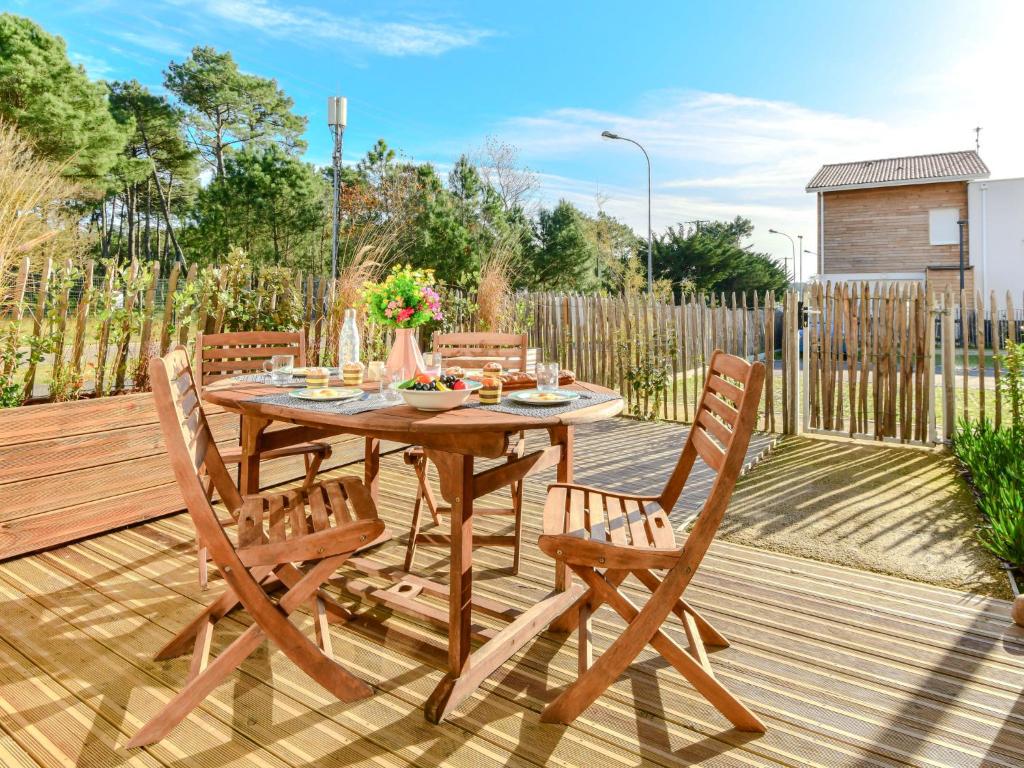 Apartment Soleil couchant by Interhome - 1