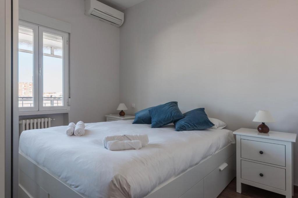 Bright WTerrace - 2BD 2BTH - Atocha - 4