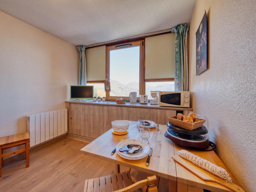 Studio Vostok Zodiaque-94 by Interhome - 2