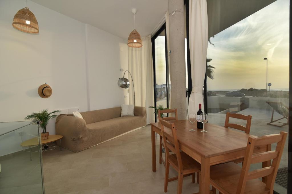 Sunset House - 3