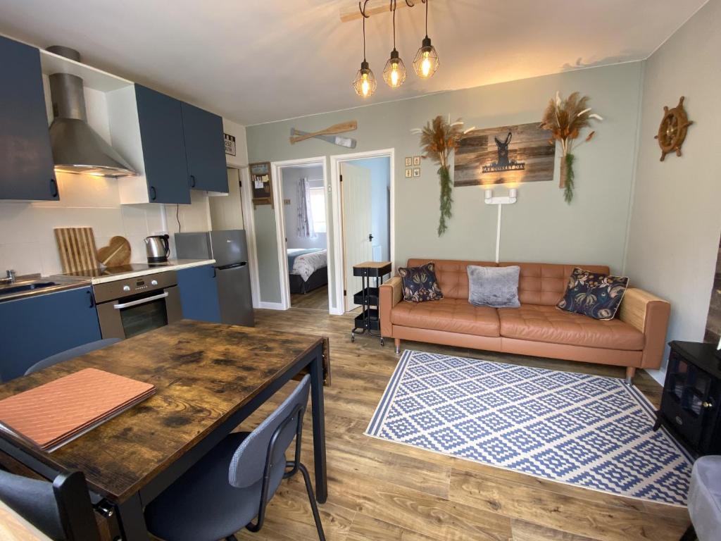 The Donkey Den, Seaton