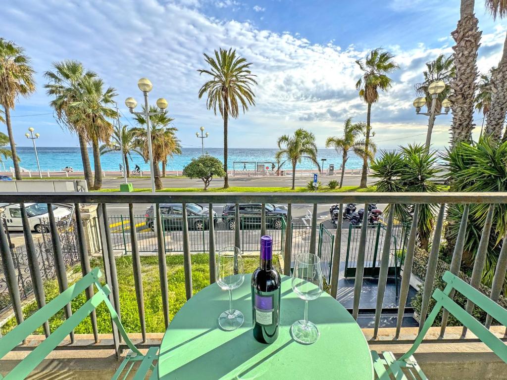 Cosy Cariatides Condo Promenade, Nice