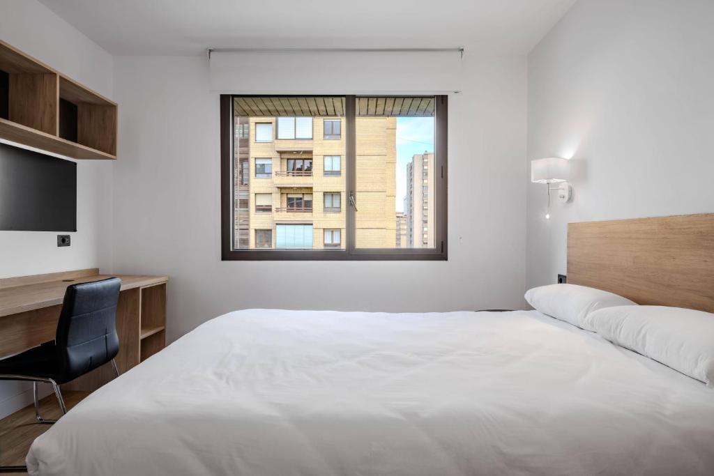 Micampus Pamplona Student Residence - 3
